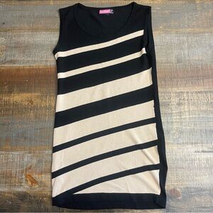 Say what? Sleeveless mini sweater dress